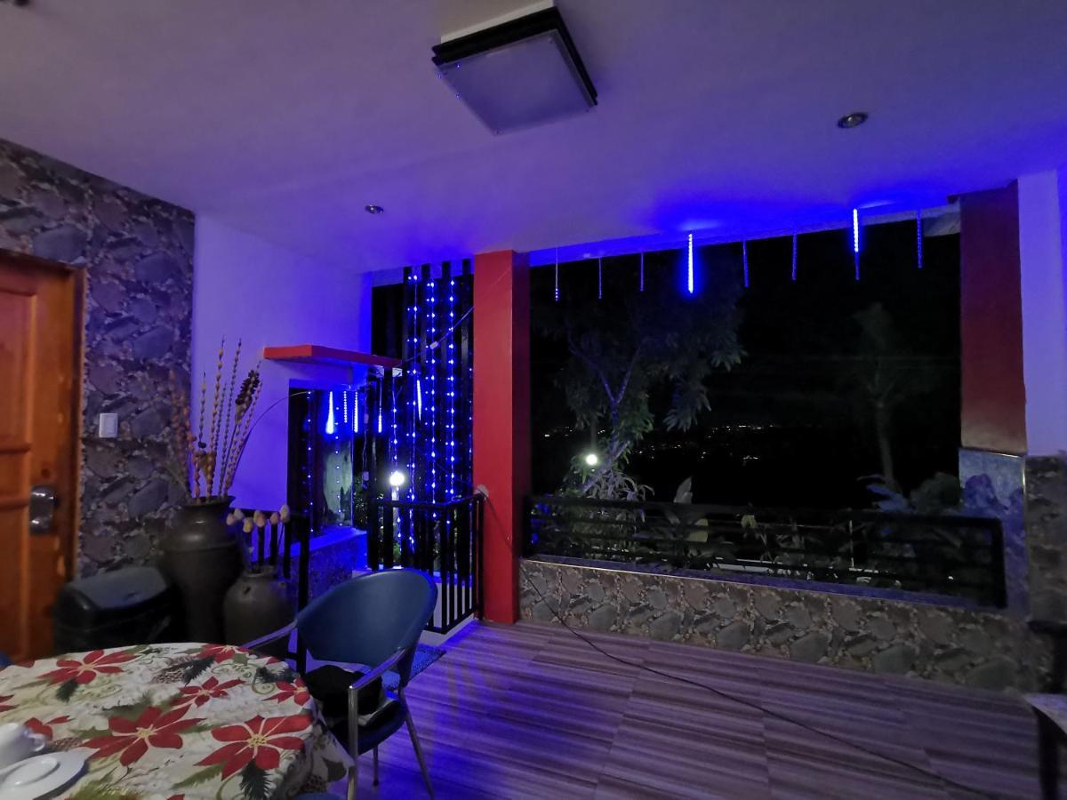 Country Bug Inn Tagaytay City Екстериор снимка