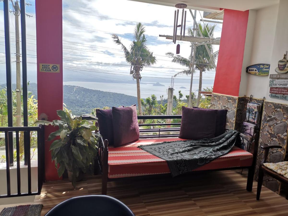 Country Bug Inn Tagaytay City Екстериор снимка