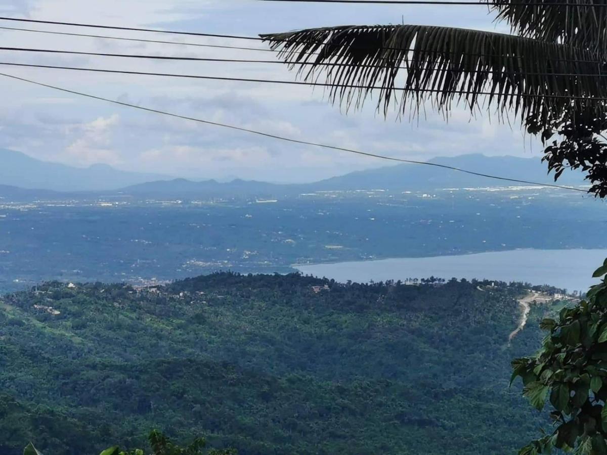 Country Bug Inn Tagaytay City Екстериор снимка